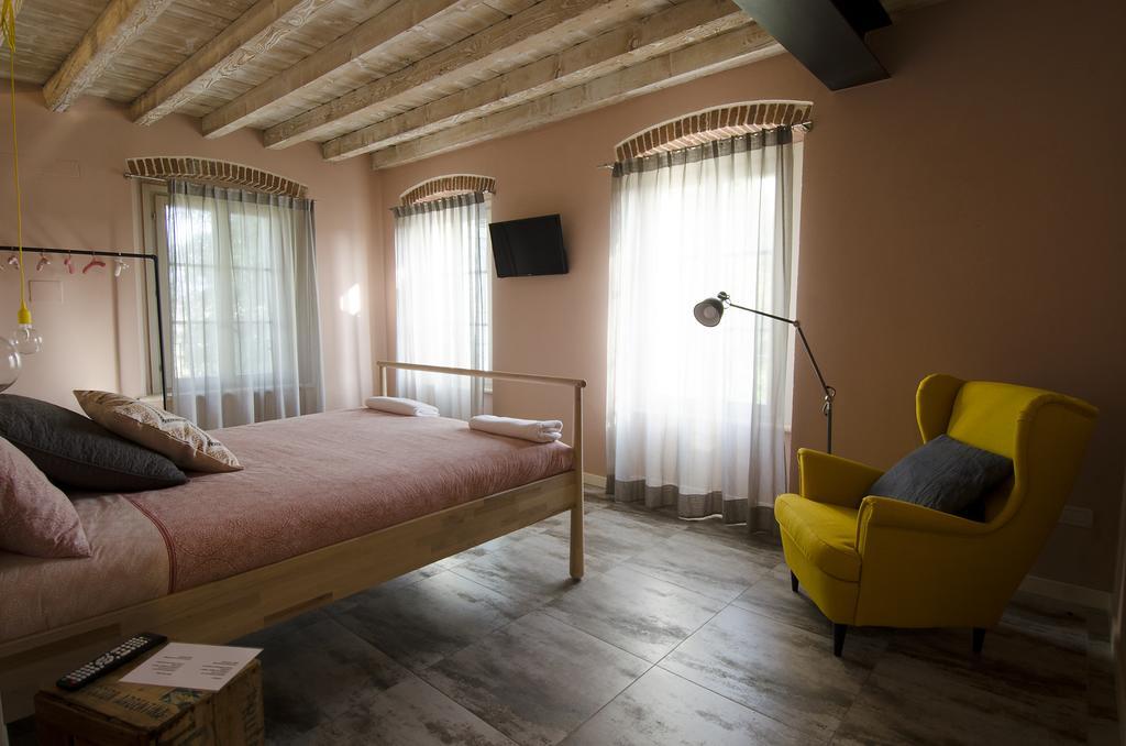 Bed and Breakfast La Piana Монцамбано Экстерьер фото