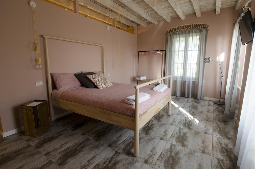 Bed and Breakfast La Piana Монцамбано Экстерьер фото